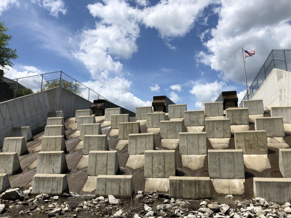 Lake Edgewood Dam RLTurner Corporation